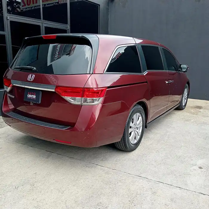 2016 Honda Odyssey — 4