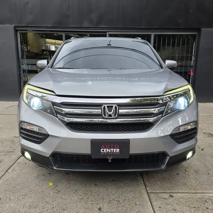 2017 Honda Pilot — 2