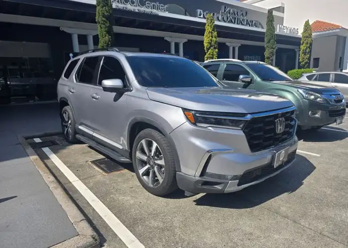 2023 Honda Pilot — 3