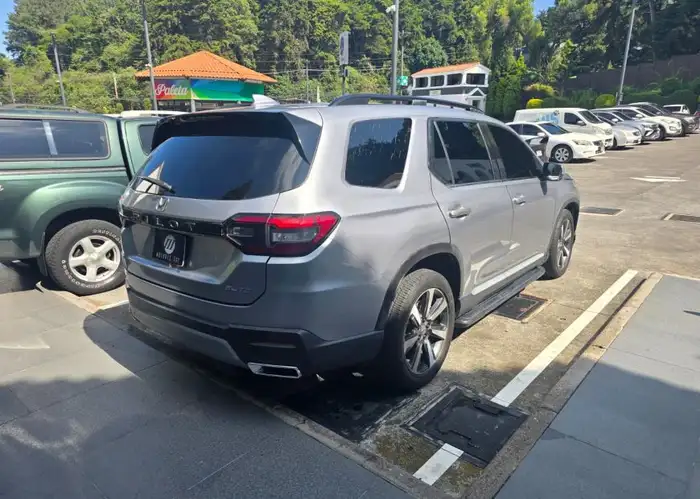 2023 Honda Pilot — 4