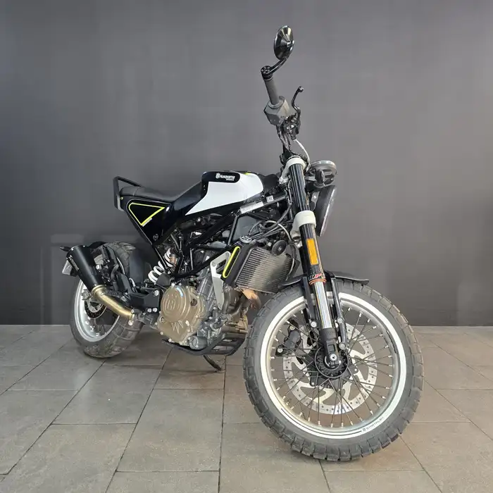 2019 Husqvarna Svartpilen — 3