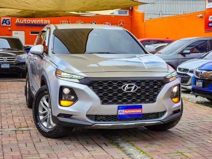 2019 Hyundai Santa Fe — 3