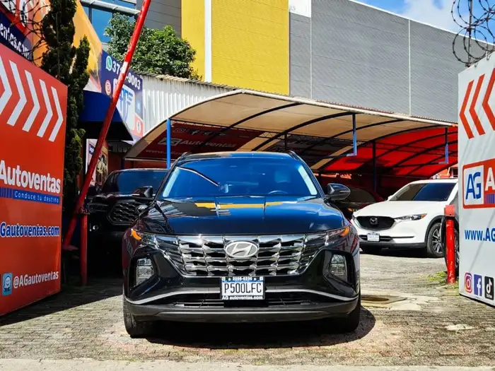 2022 Hyundai Tucson — 2