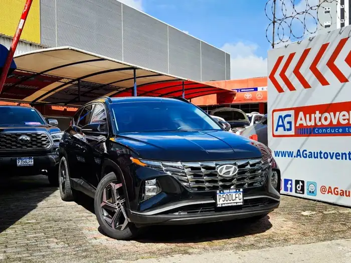 2022 Hyundai Tucson — 3