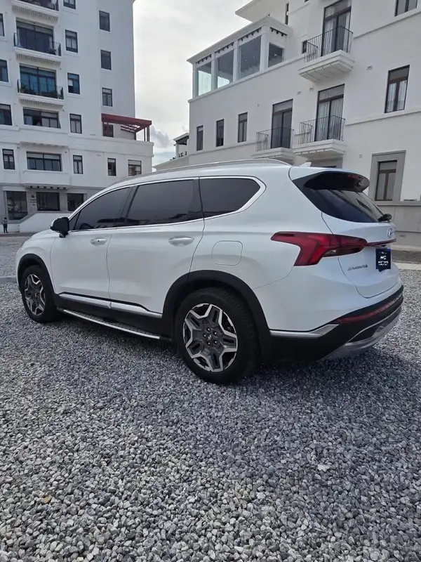 2024 Hyundai Santa Fe — 4