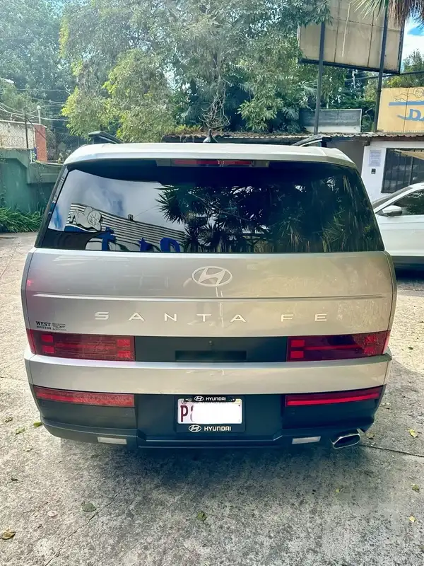 2024 Hyundai Santa Fe — 3