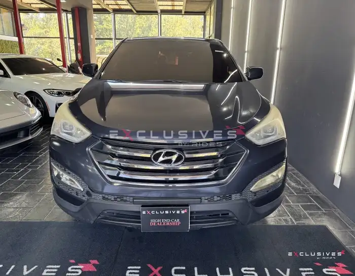 2016 Hyundai Santa Fe — 2