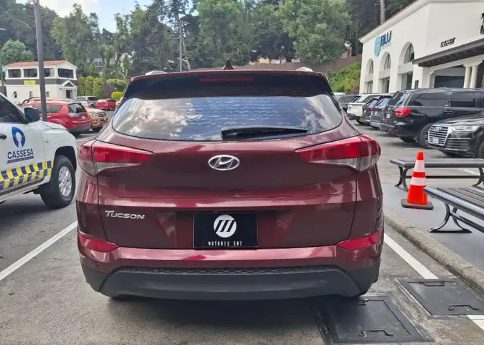 2018 Hyundai Tucson — 4