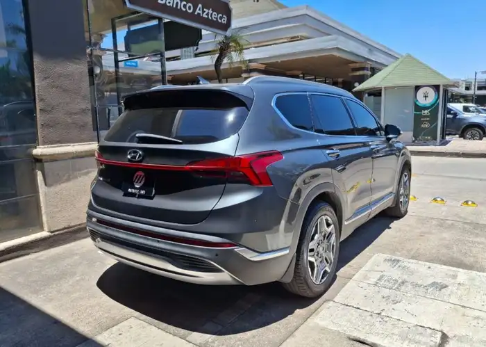 2022 Hyundai Santa Fe — 3