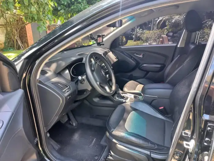 2015 Hyundai Tucson — 2