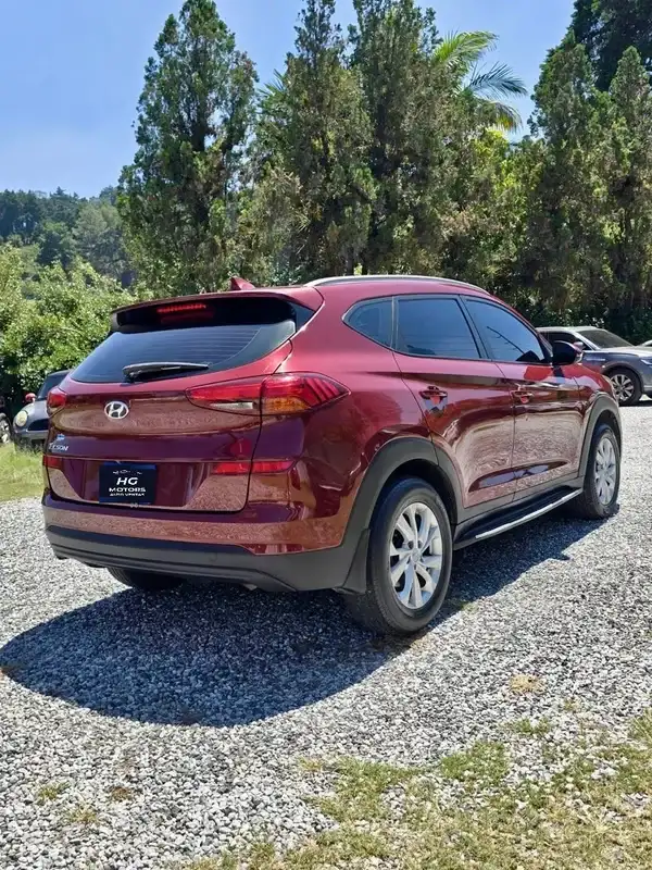 2020 Hyundai Tucson — 2