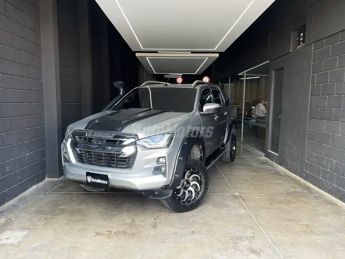 2022 Isuzu Dmax — 1