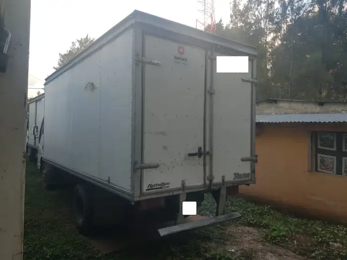 2021 Isuzu QKR — 2