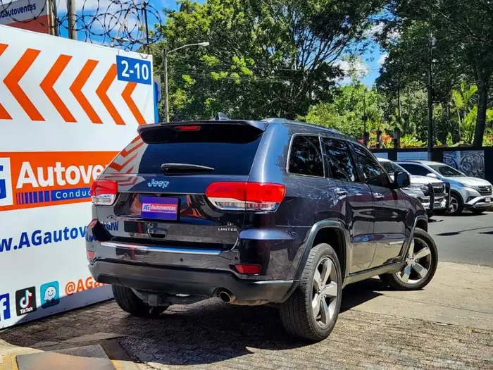 2015 Jeep GRAND CHEROKEE — 4