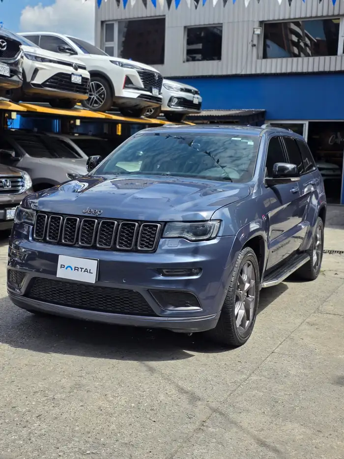 2020 Jeep GRAND CHEROKEE — 2