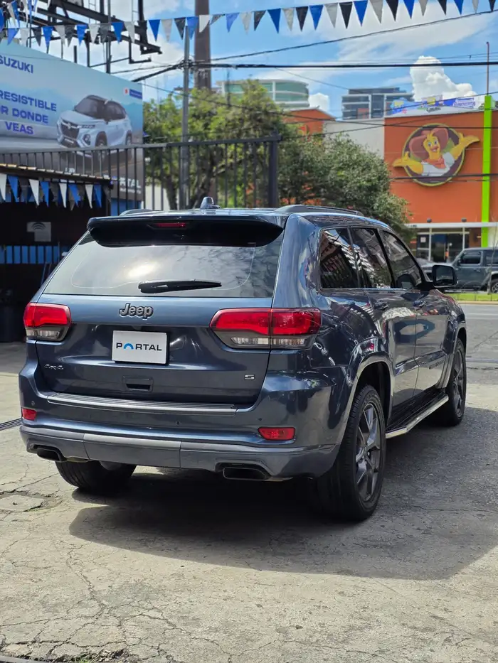 2020 Jeep GRAND CHEROKEE — 4