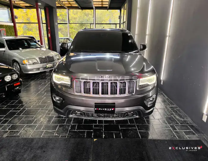 2014 Jeep GRAND CHEROKEE — 2