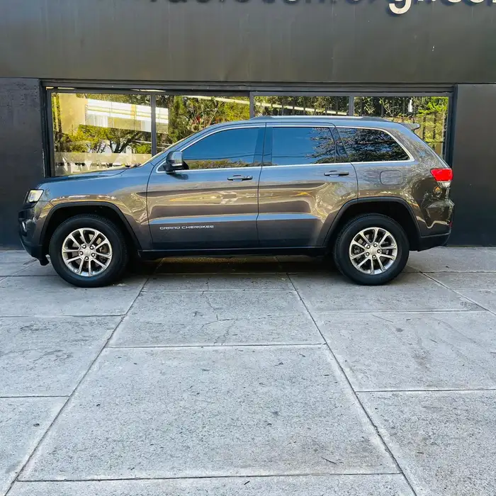 2015 Jeep GRAND CHEROKEE — 3