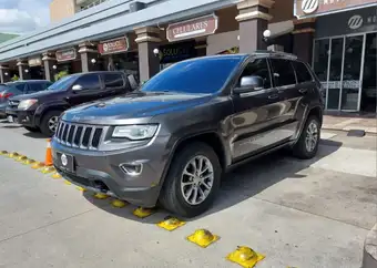 2016 Jeep GRAND CHEROKEE