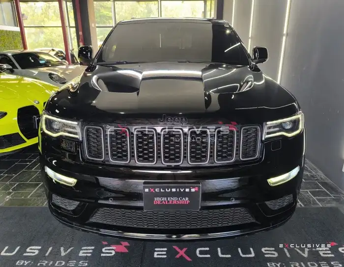 2021 Jeep GRAND CHEROKEE — 2