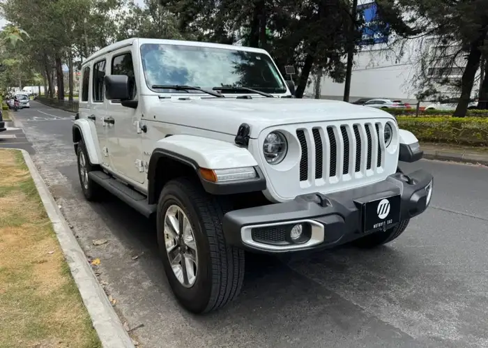 2022 Jeep WRANGLER — 3