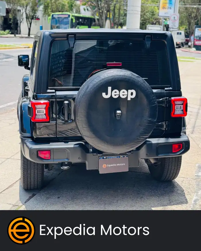 2023 Jeep WRANGLER — 4