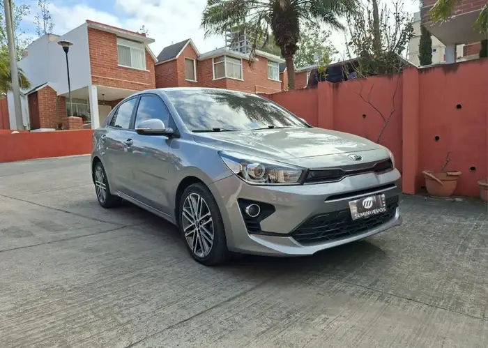 2022 Kia Rio — 3