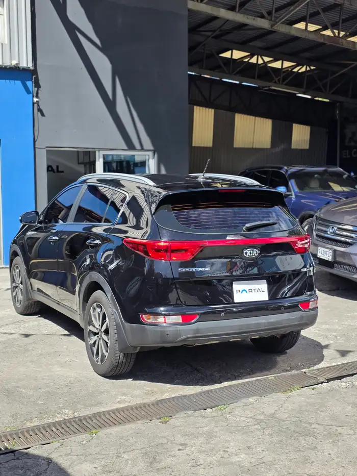 2018 Kia Sportage — 4