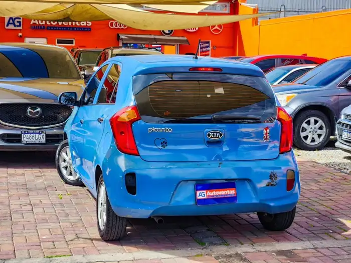 2012 Kia Picanto — 4