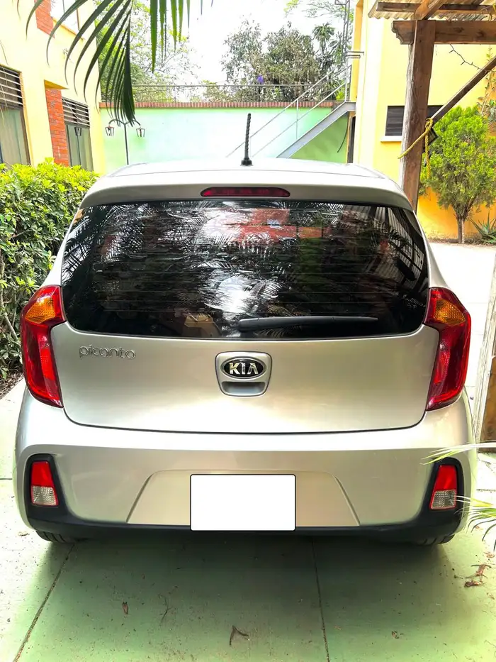 2016 Kia Picanto — 4