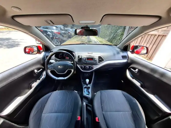 2017 Kia Picanto — 3