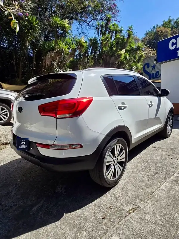 2014 Kia Sportage — 4
