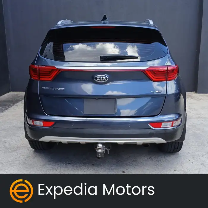 2017 Kia Sportage — 4