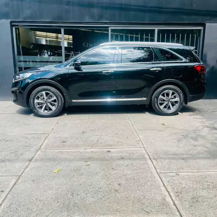 2020 Kia Sorento — 3