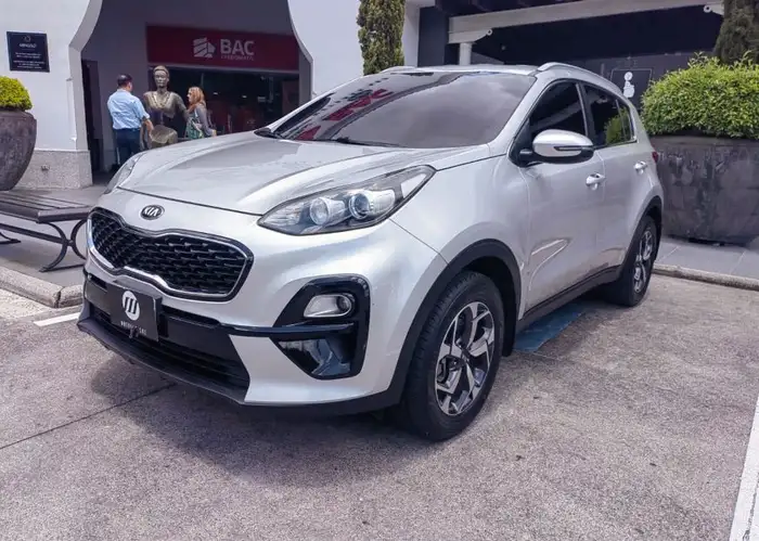 2020 Kia Sportage — 1