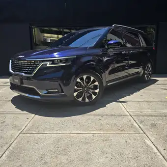 2023 Kia Carnival