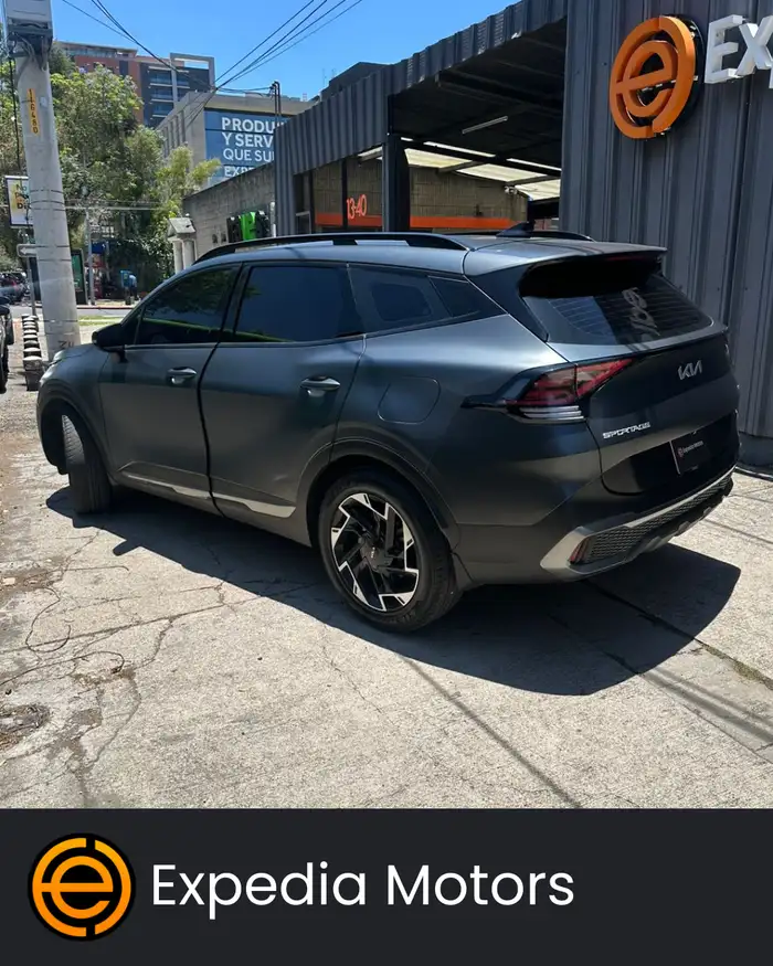 2023 Kia Sportage — 3