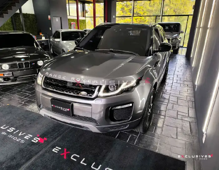2018 Land Rover RANGE ROVER — 3