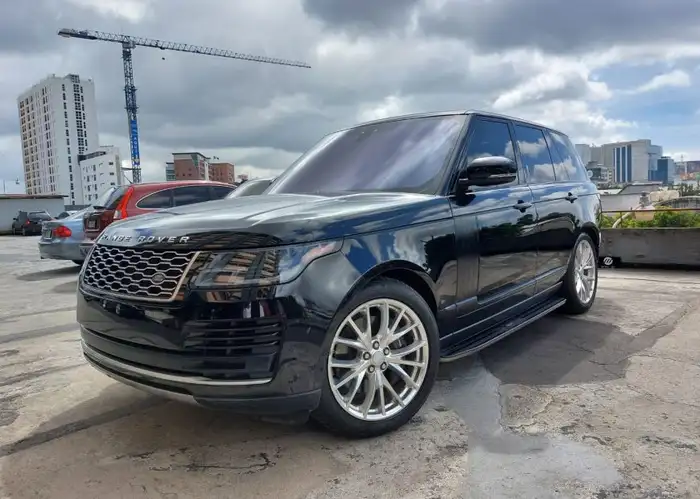 2020 Land Rover RANGE ROVER — 1