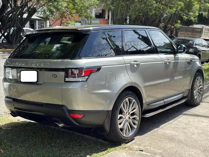 2014 Land Rover Range Rover Sport Supercharged — 2