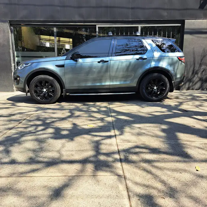 2016 Land Rover DISCOVERY — 3