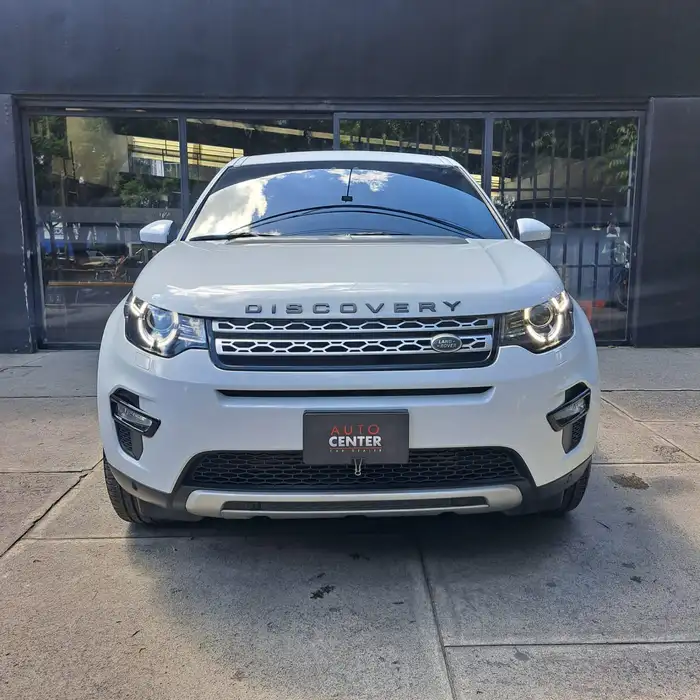 2017 Land Rover CL — 2