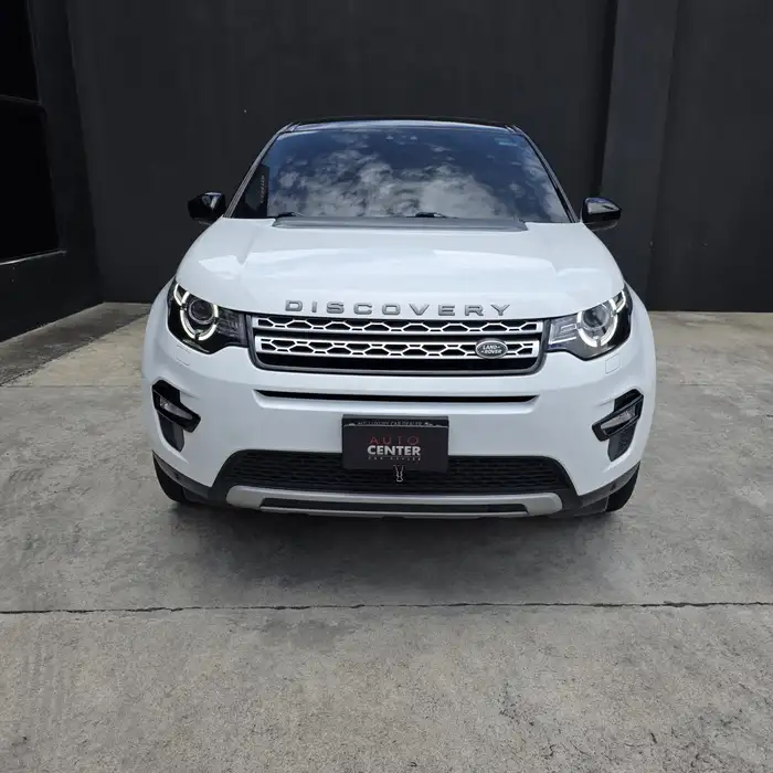 2017 Land Rover DISCOVERY — 2