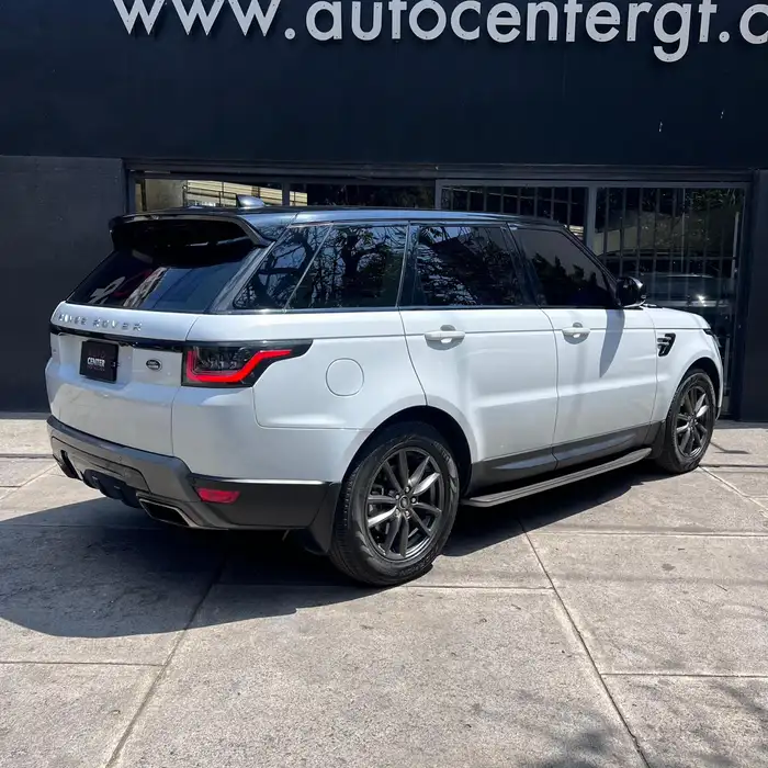 2019 Land Rover RANGE ROVER — 4