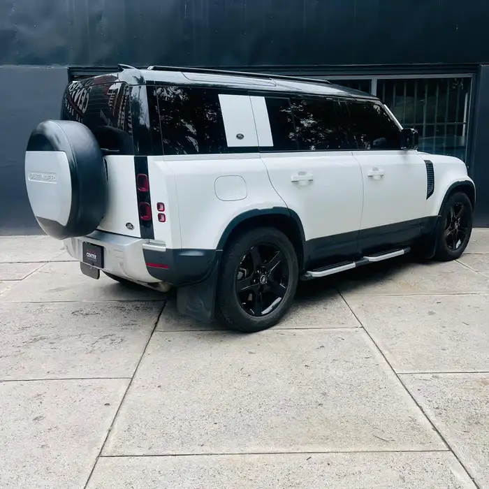 2020 Land Rover DEFENDER — 4
