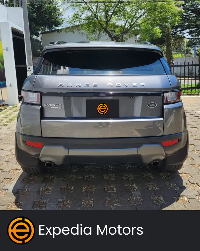 2017 Land Rover RANGE ROVER — 4
