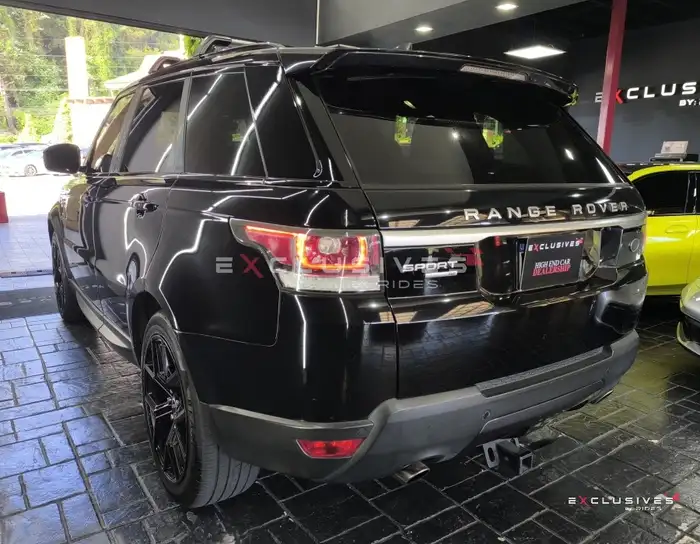 2017 Land Rover RANGE ROVER — 4