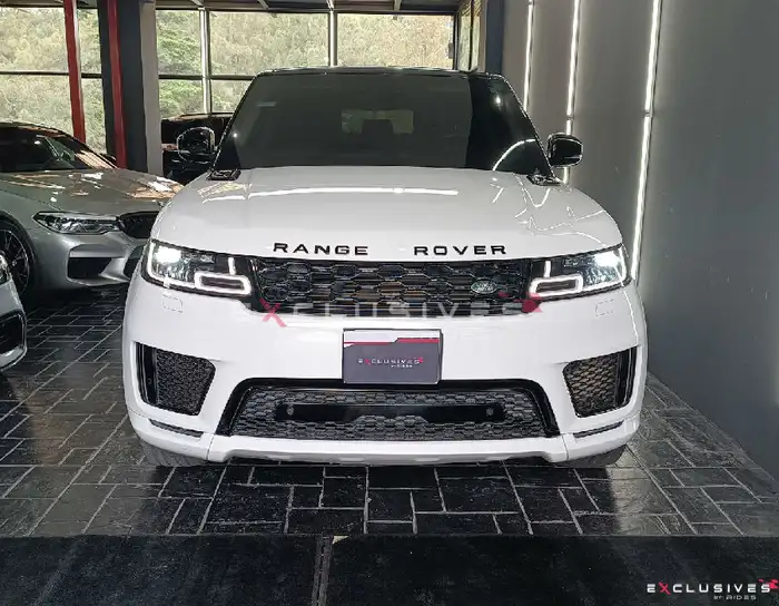 2018 Land Rover RANGE ROVER — 2