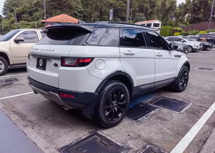 2018 Land Rover RANGE ROVER — 4