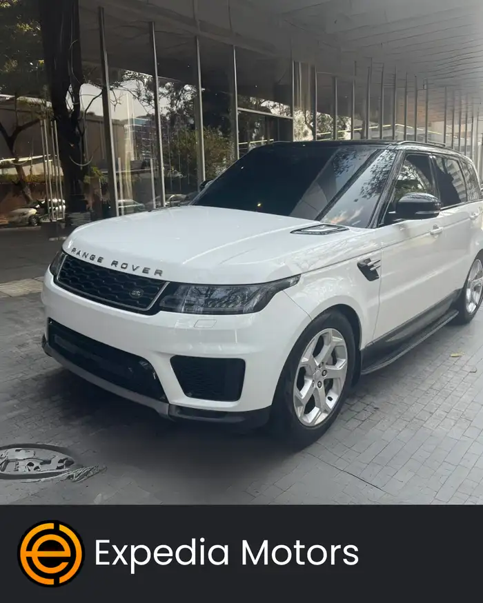 2019 Land Rover RANGE ROVER — 1